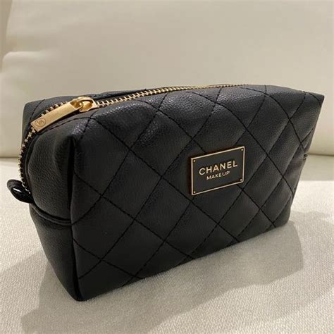 chanel womens cosmetic bag|Chanel cosmetic bag price.